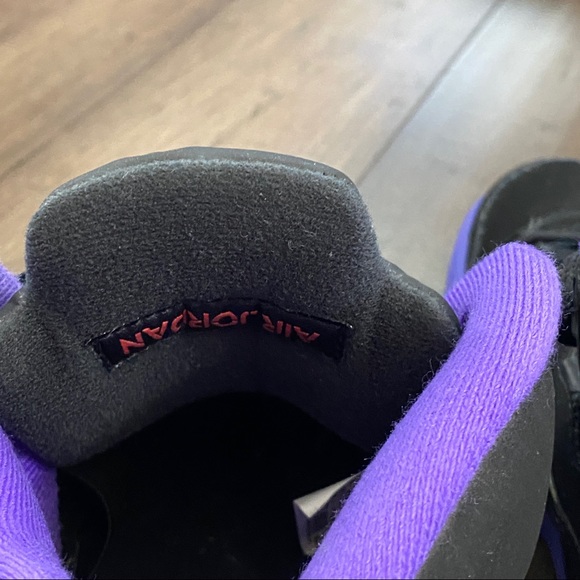 Air Jordan 5 Raptors Retro- Youth - Picture 12 of 14